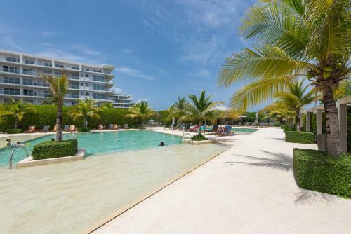 Lujoso Apartamento Con Salida Directa A La Playa Edificio Morros Eco
