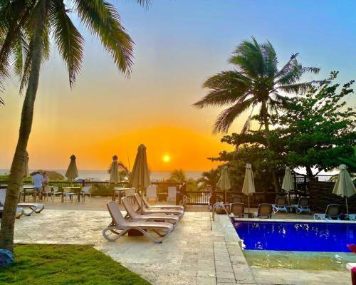 Morros Zoe - Beautiful Apartment On Manzanillo Beach
