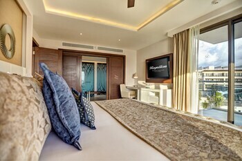 Hotel Royalton Riviera Cancun-all Inclusive