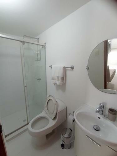 Apartamento En Edificio Juviper