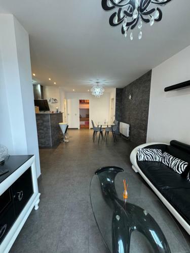 Apartamento Bellevue Env�a Golf