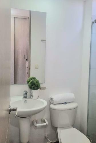 Apartamento Amplio Y Residencial Piso 9
