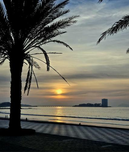 Apartamento Precioso Chalet Cerca De La Playa De Samil