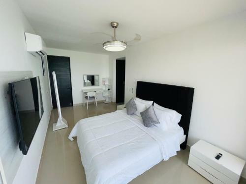Front Beach Apartapartment
