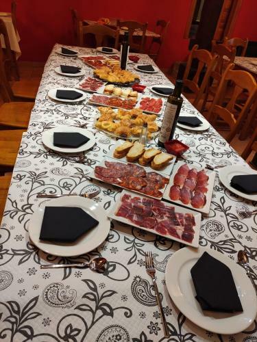 Hotel Restaurante Agapio De Tresni�o