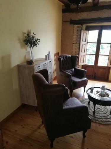 Hotel Restaurante Agapio De Tresni�o