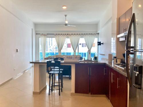Stunning 2br Apartment With Terrace In El Laguito