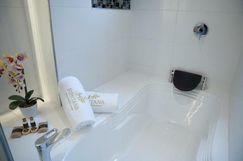 Hotel Fontana Bogot�