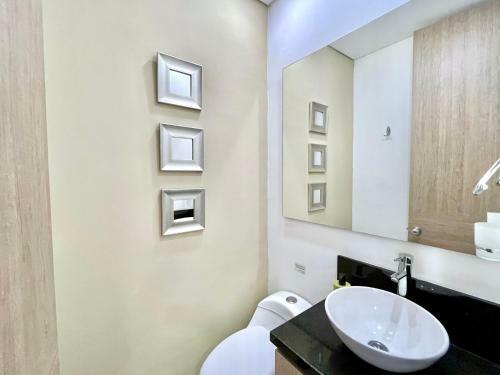 Apartamento 33rd Floor-sea View-balcony-pool-ac-water Heater