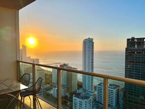 Apartamento 33rd Floor-sea View-balcony-pool-ac-water Heater