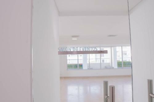 Apartamento U-go Incre�ble Apto En El Laguito Junto Al Mar