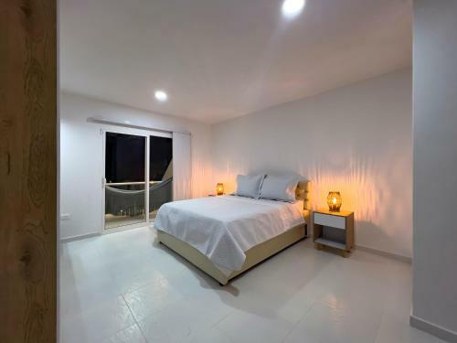 Villa Hermosa Casa De Playa Con Piscina, Jacuzzi Y Rooftop