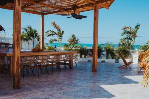 Villa Hermosa Casa De Playa Con Piscina, Jacuzzi Y Rooftop