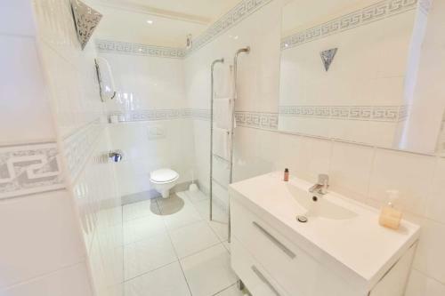 Hotel H�tel Le Mistral