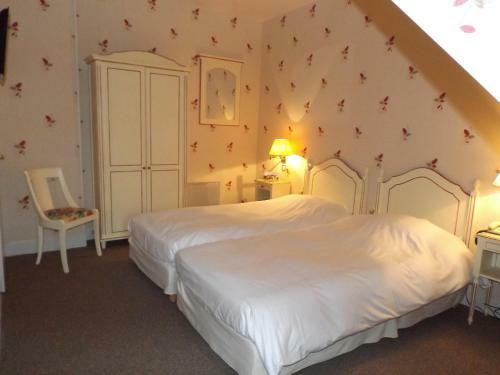 Hotel Hostellerie Du Ch�teau Des Monthairons
