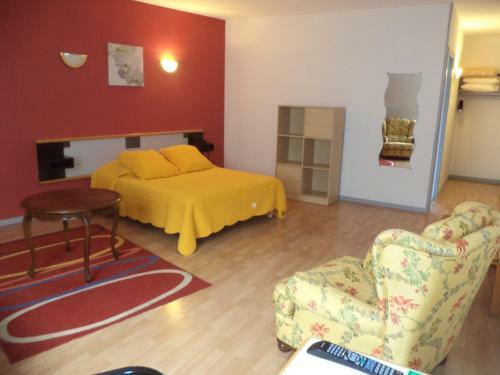 Hotel Au Logis Des Ours Belfort Nord