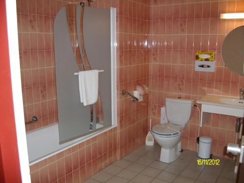 Hotel Au Logis Des Ours Belfort Nord