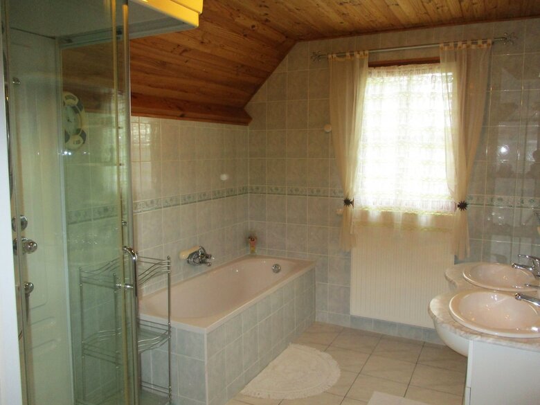 Hostal La Maison Fleurie
