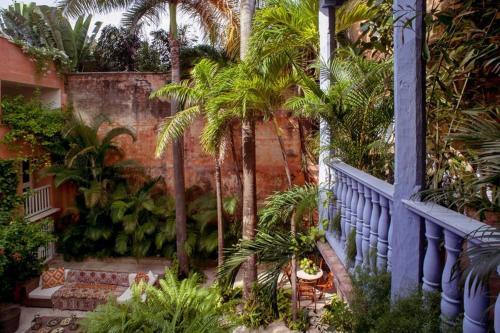 Villa Luxury 10 Br Colonial Mansion