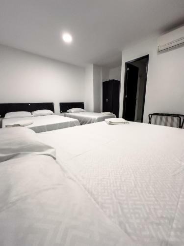 Hotel Bazurto Plaza