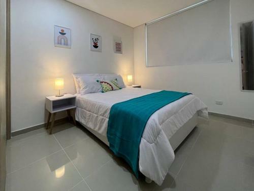 Moderno Y Amplio Apartamento Cerca A La Playa!