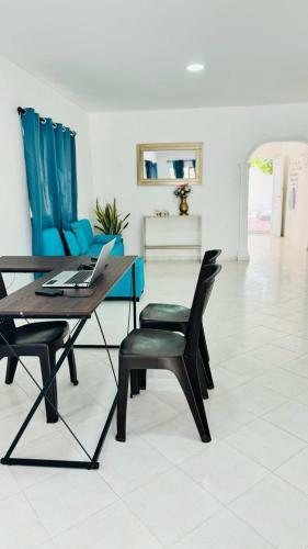 Hotel Marbar Cartagena Hostel