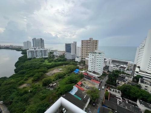 Apartamento New, Spacious And Comfortable 3bd 1500 Sq Foot Ocean View 514