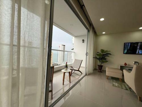 Apartamento New, Spacious And Comfortable 3bd 1500 Sq Foot Ocean View 514