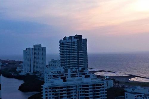 Apartamento New, Spacious And Comfortable 3bd 1500 Sq Foot Ocean View 514