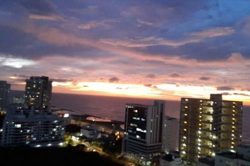 Apartamento New, Spacious And Comfortable 3bd 1500 Sq Foot Ocean View 514