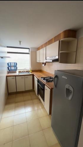 Apartamento Apto Amplio En Chico - Calle 100