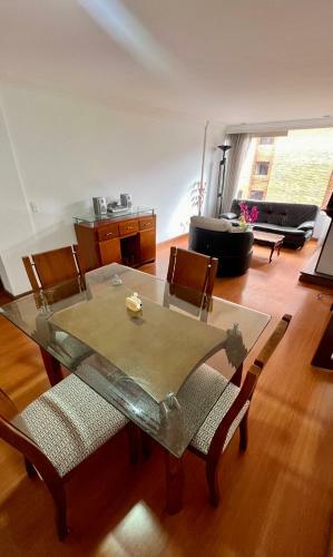 Apartamento Apto Amplio En Chico - Calle 100