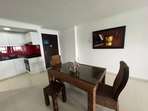 Apartamento Cozy Beachfront Apt Great Views & Pool