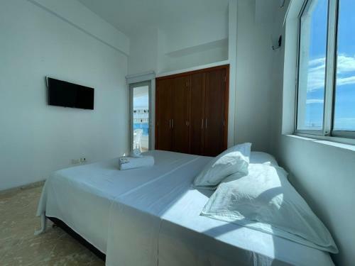 Hermoso Apartamento Con Balc�n Y Vista Al Mar.