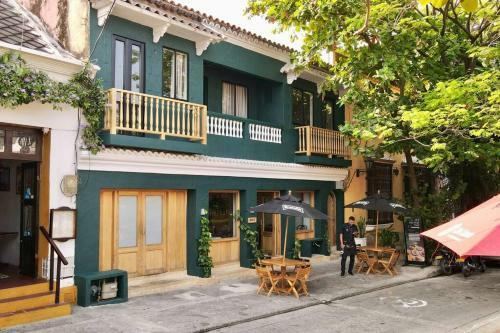 Amazing Luxury House Castalia 6br