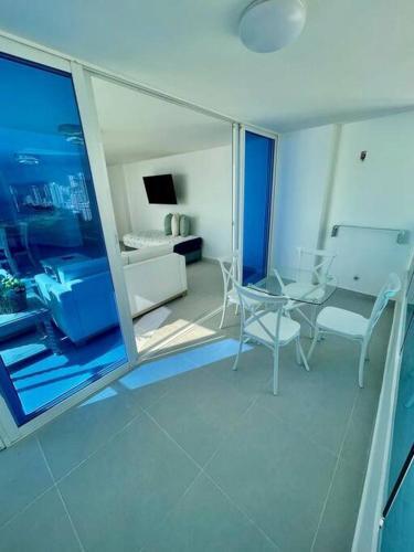 Apartamento Amplio - Vista Laguito 18c