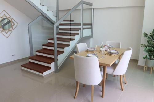 Apartamento Condo In Marbella From The Beach.