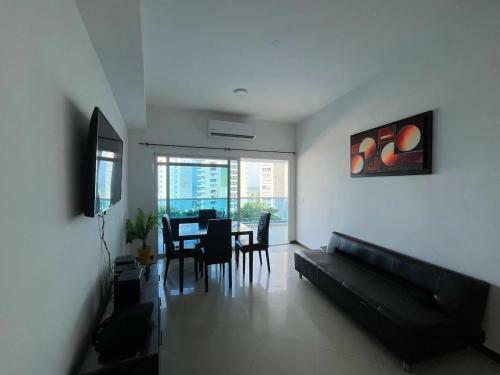 Incre�ble Y Acogedor Apartamento En Laguito