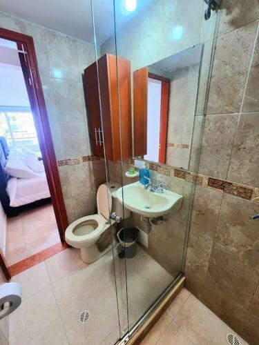 Casa Cerca Del Aeropuerto: Spa Con Sauna Y Jacuzzi