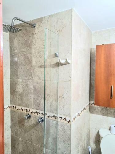 Casa Cerca Del Aeropuerto: Spa Con Sauna Y Jacuzzi
