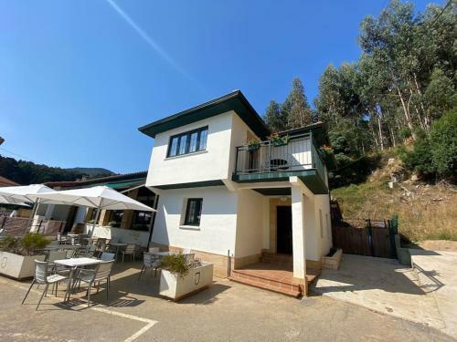 Apartamento Casa En Montealegre Reformada Y Acogedora (wifi)