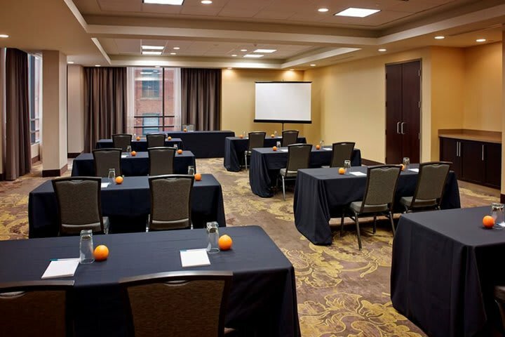 Hotel Homewood Suites By Hilton Hamilton