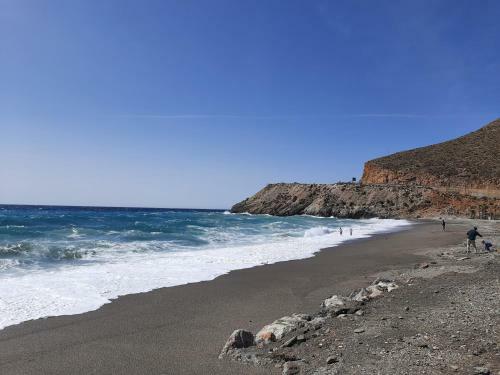 Apartamento Playero Con Vistas A La Monta�a