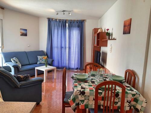 Apartamento Playero Con Vistas A La Monta�a