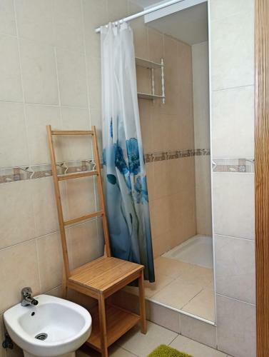 Apartamento Playero Con Vistas A La Monta�a