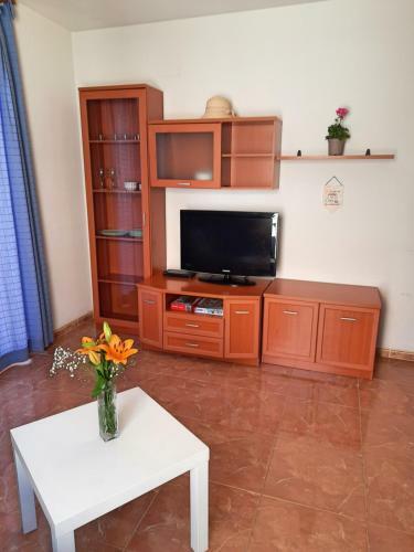 Apartamento Playero Con Vistas A La Monta�a