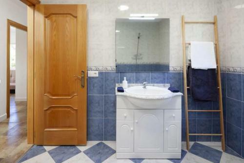 Villa Carrillos, 365-rentals