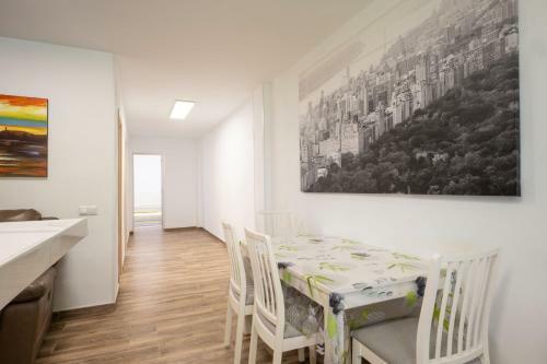 Bonito Apartamento A 100 M De La Playa