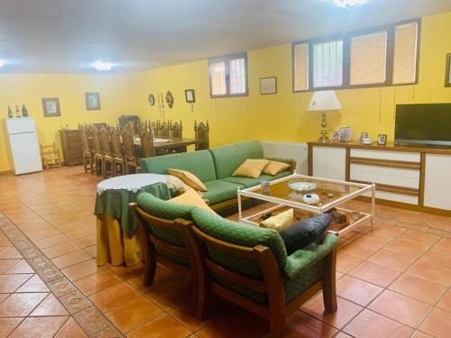 Luxury Positive House Gran Chaparral Toledo