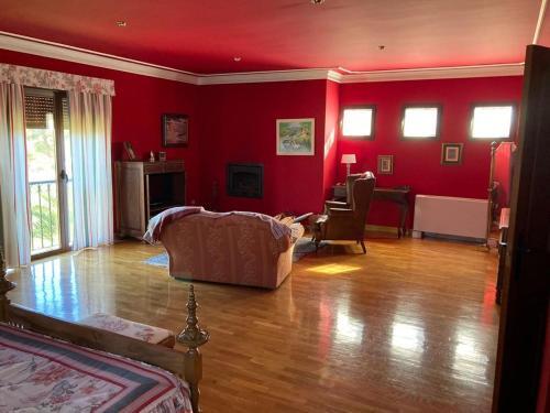 Luxury Positive House Gran Chaparral Toledo